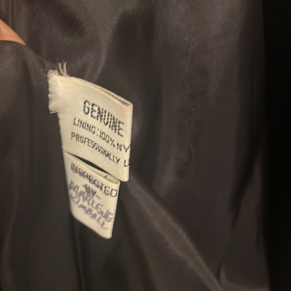 Leather jacket - Picture 4 of 4